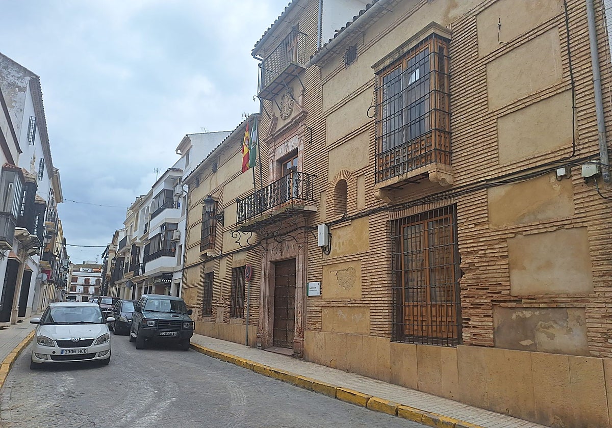 Fachada principal de la sede judicial de Aguilar de la Frontera de Córdoba