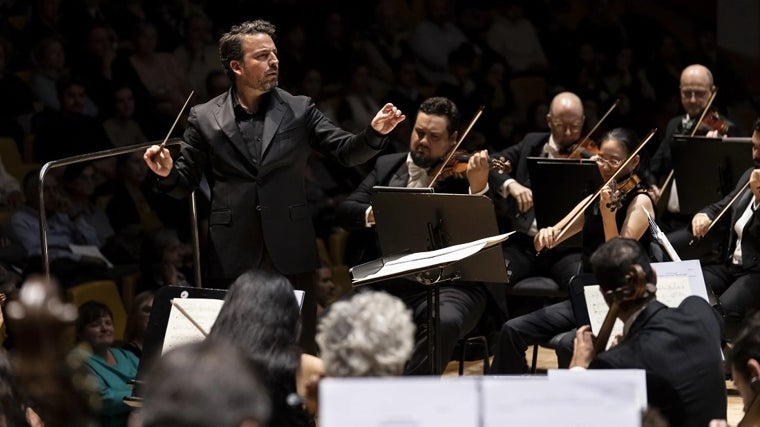 El director James Gaffigan, en su último concierto como director musical en Valencia