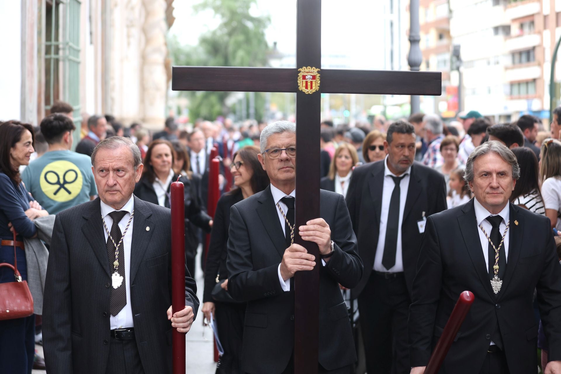 El solemne vía crucis del Soberano Poder por las calles de Córdoba, en imágenes