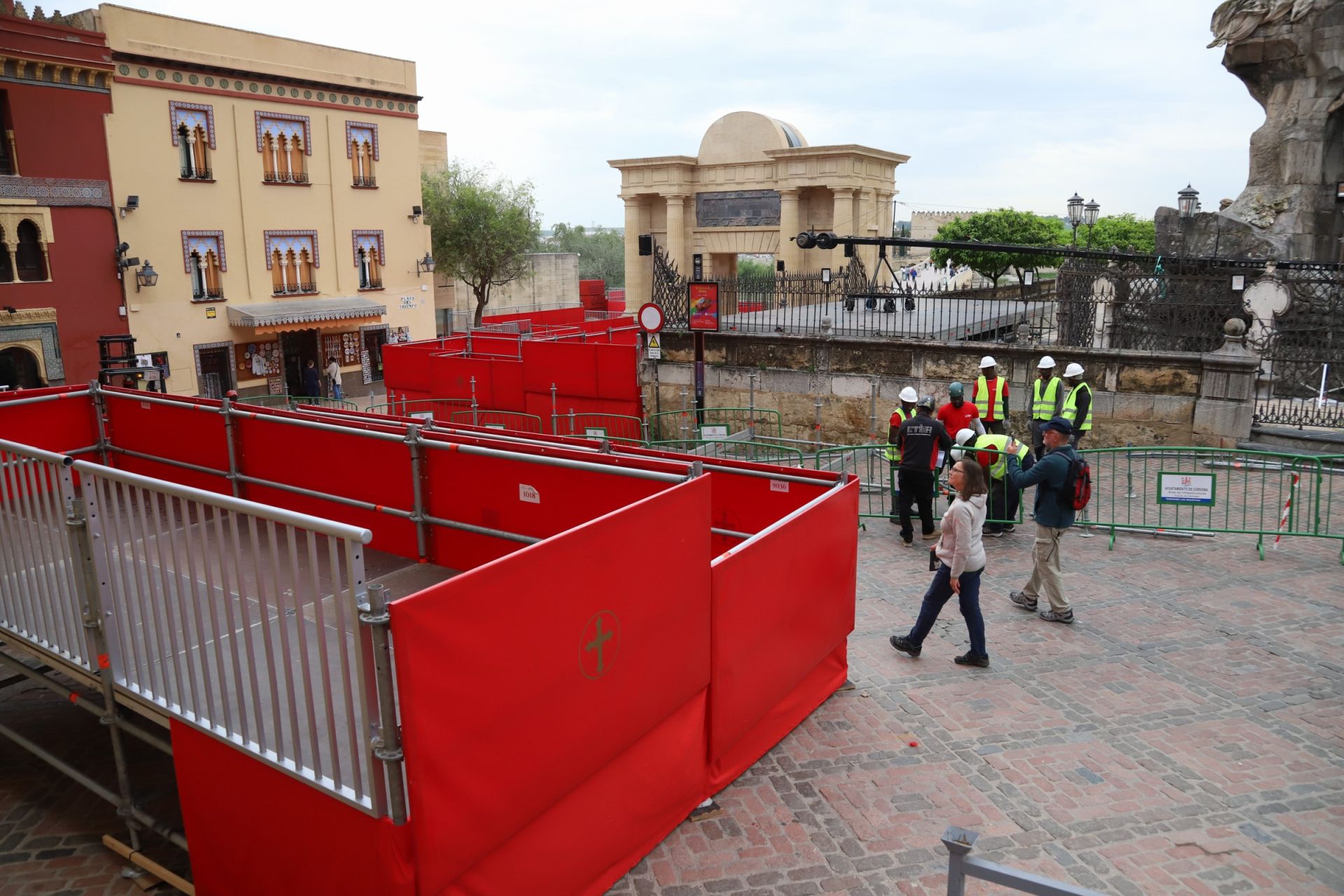 En imágenes, el montaje final de la carrera oficial de la Semana Santa de Córdoba 2025