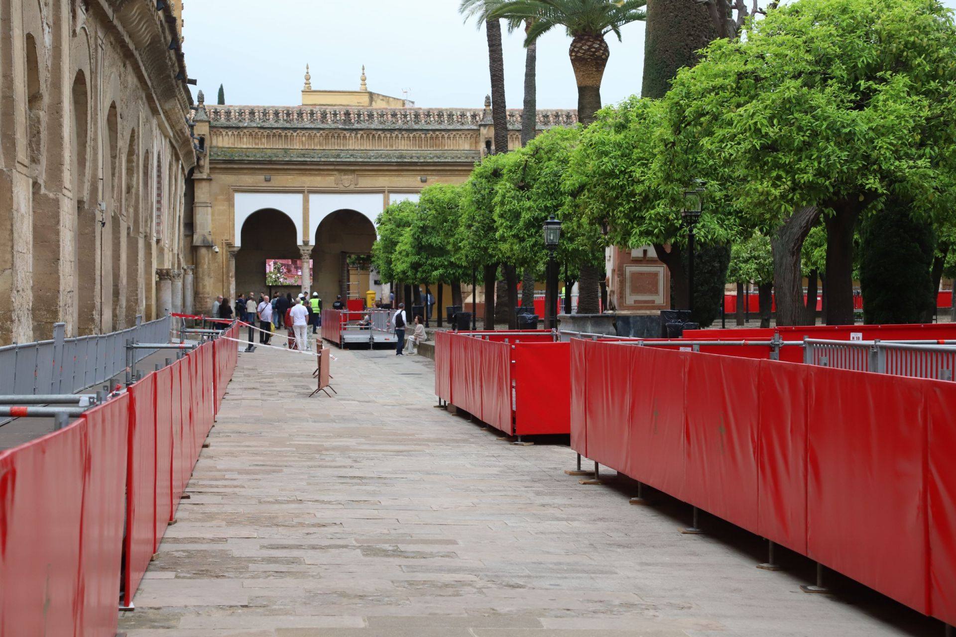 En imágenes, el montaje final de la carrera oficial de la Semana Santa de Córdoba 2025