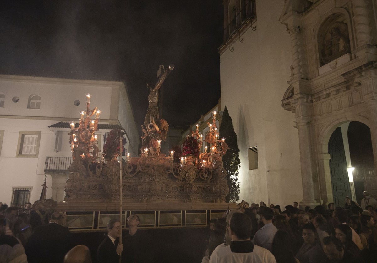El paso del Cristo de la Providencia, durante la procesión del año pasado