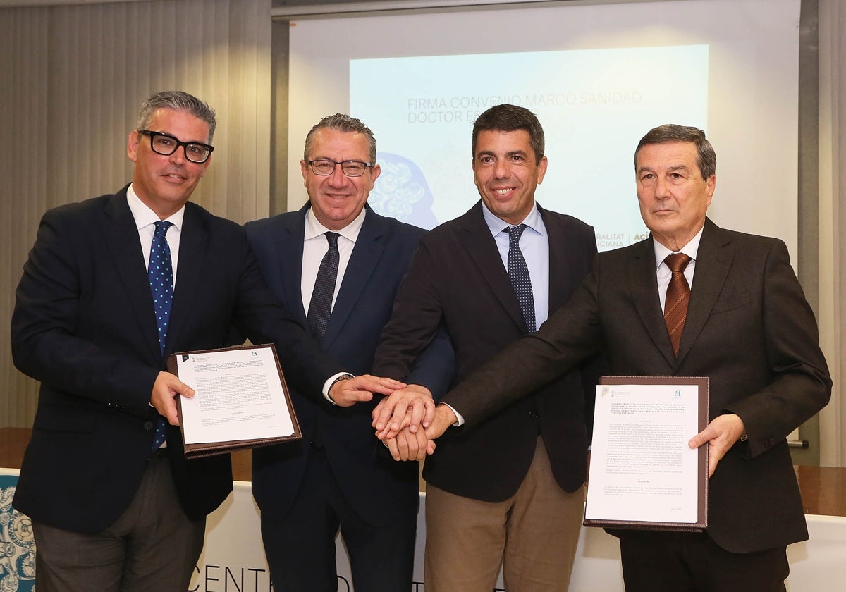 Firma del convenio para el Centro Doctor Esquerdo