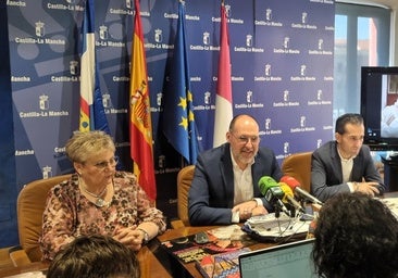 Navalcán celebra sus primeras 'Jornadas del traje y bordado' como Bien de Interés Cultural Inmaterial