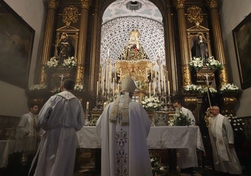 La emocionada visita a la Virgen el Viernes de Dolores, en imágenes