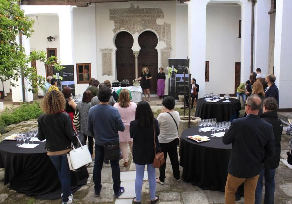 Foto de archivo de la III edición de Gastropatios celebrada en el convento de Santa Clara