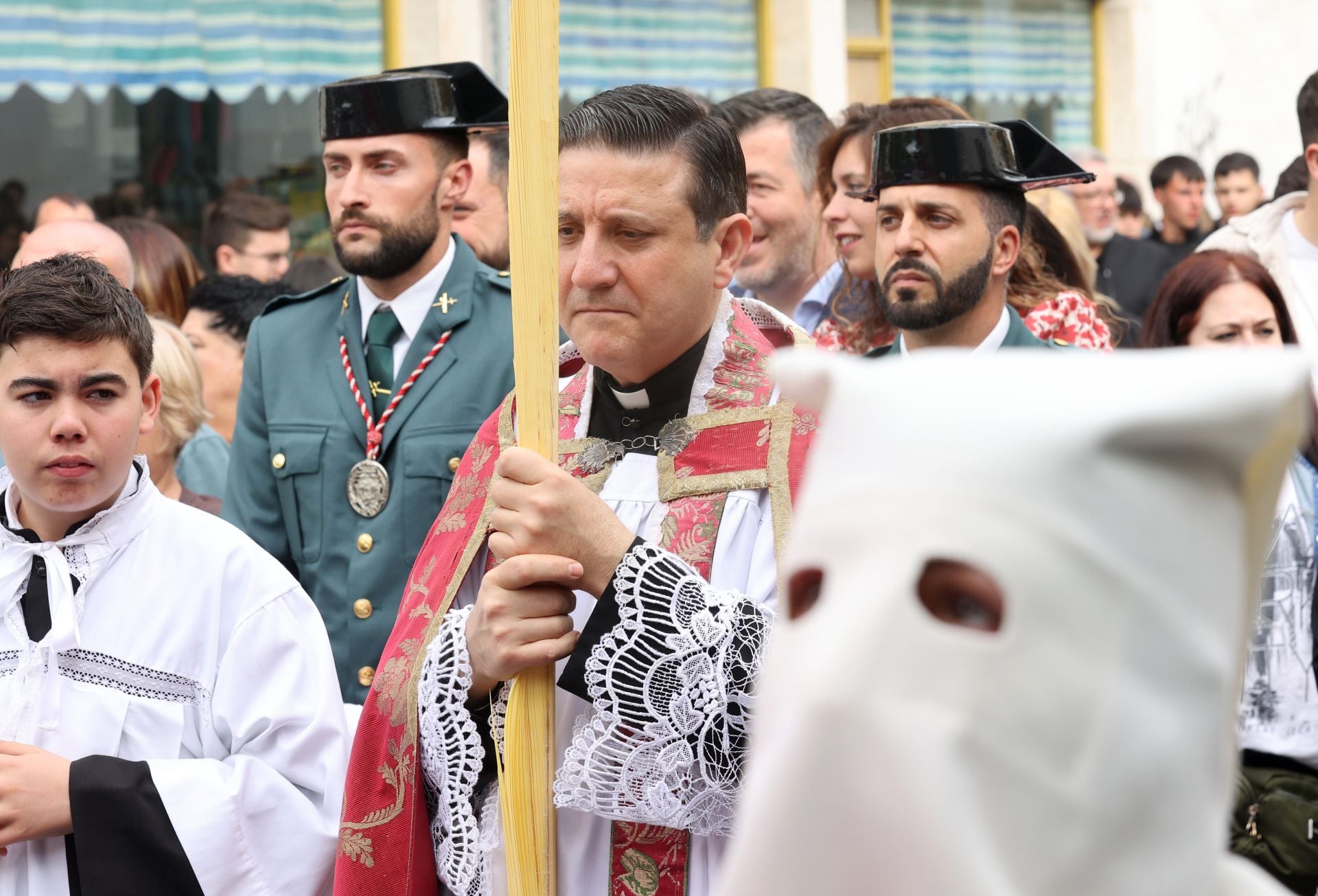 La ilusionante salida de la Borrquita el Domingo de Ramos en Córdoba, en imágenes