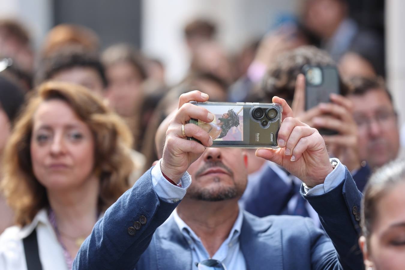 La emotiva procesión de la Esperanza de Córdoba, en imágenes