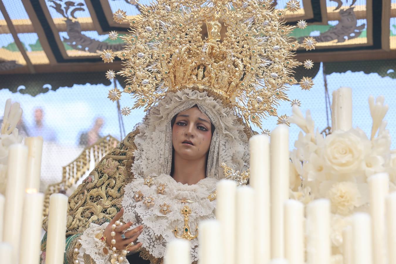 La emotiva procesión de la Esperanza de Córdoba, en imágenes