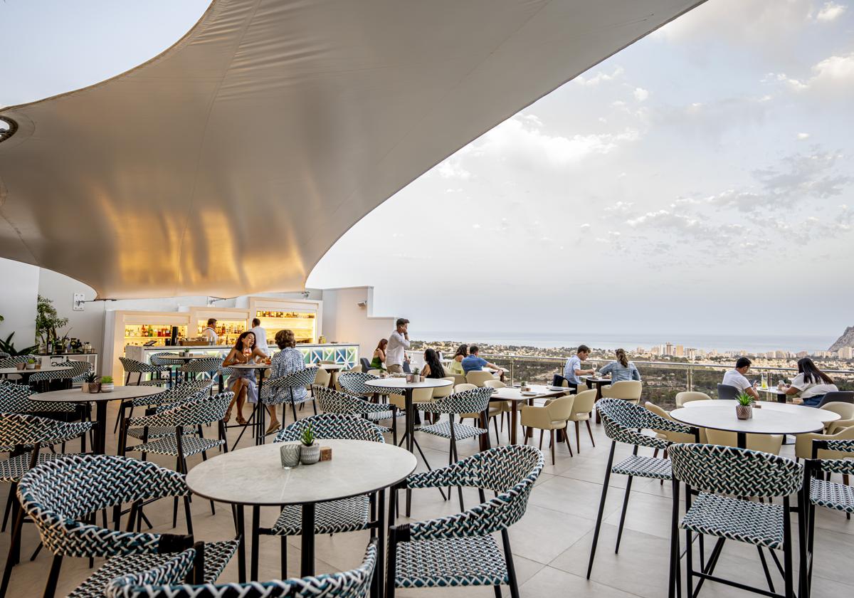 El restaurante de la Comunidad Valenciana para disfrutar esta Semana Santa de un menú de estrella Michelin con vistas al Mediterráneo: precio y dónde está
