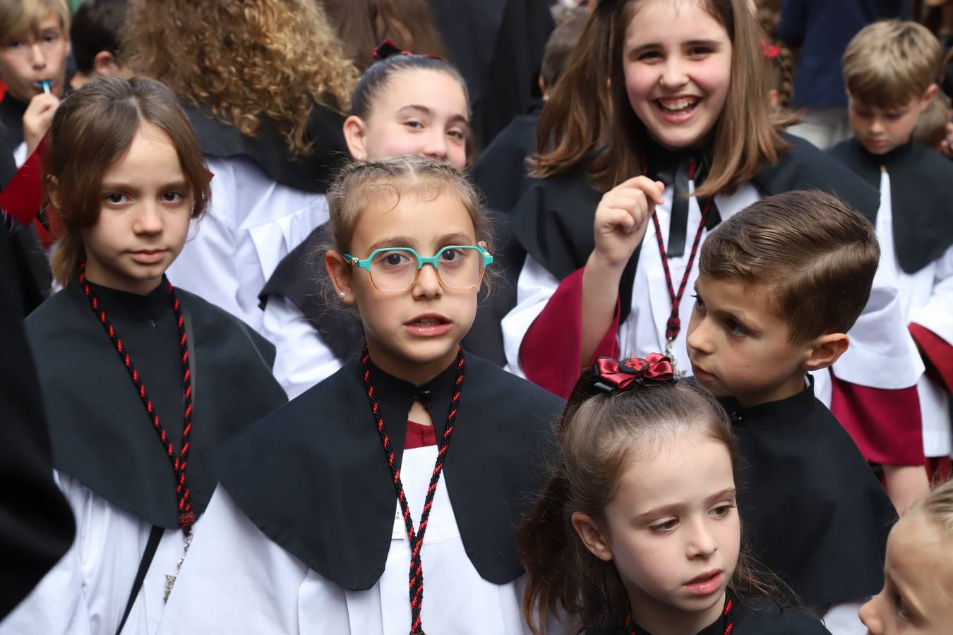 El sentido cortejo de las Penas de Santiago de Córdoba, en imágenes