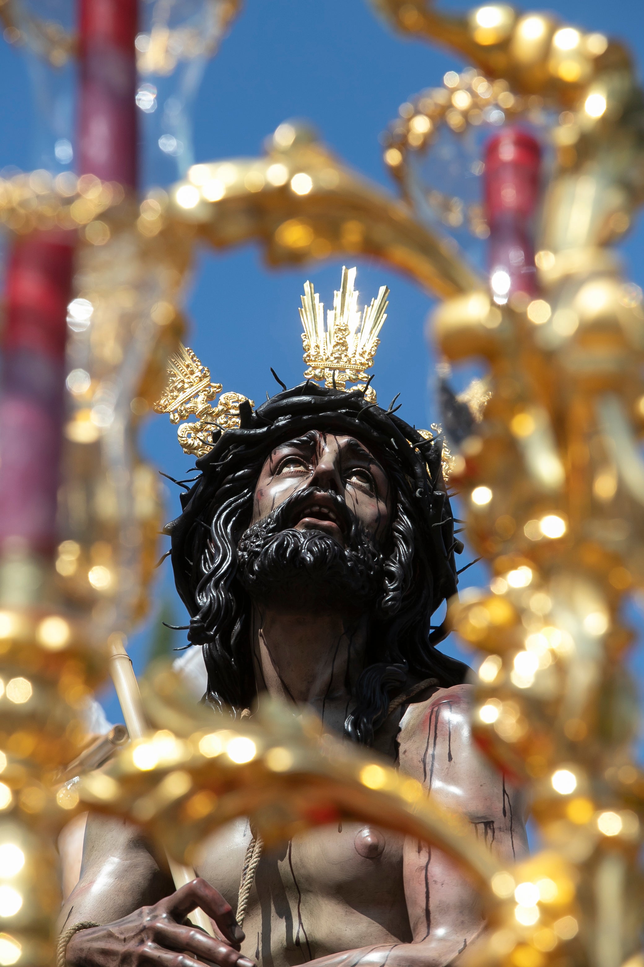 El ímpetu de la Merced transita por el Lunes Santo de Córdoba, en imágenes