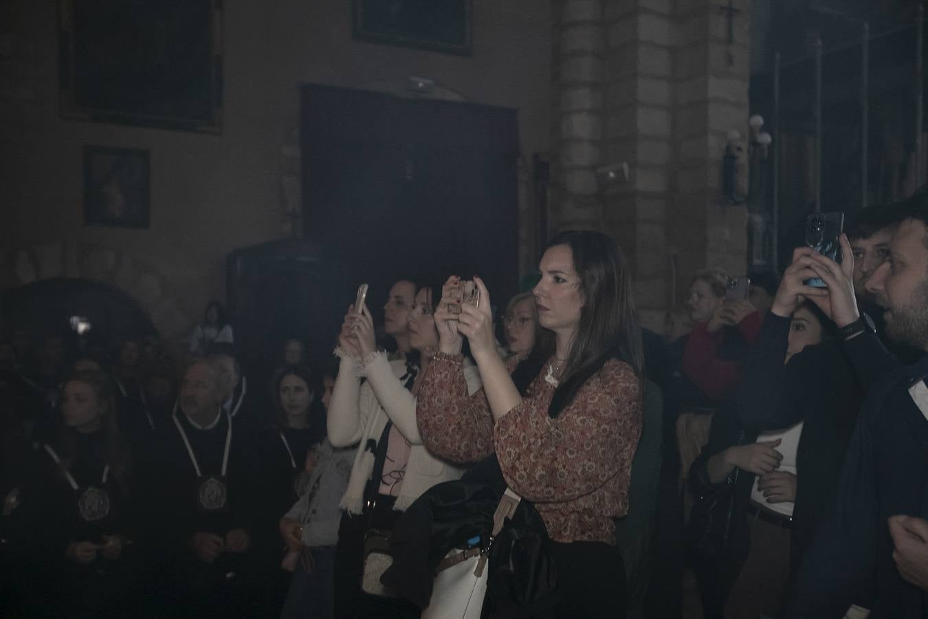 La decepción de la hermandad de Ánimas, en imágenes