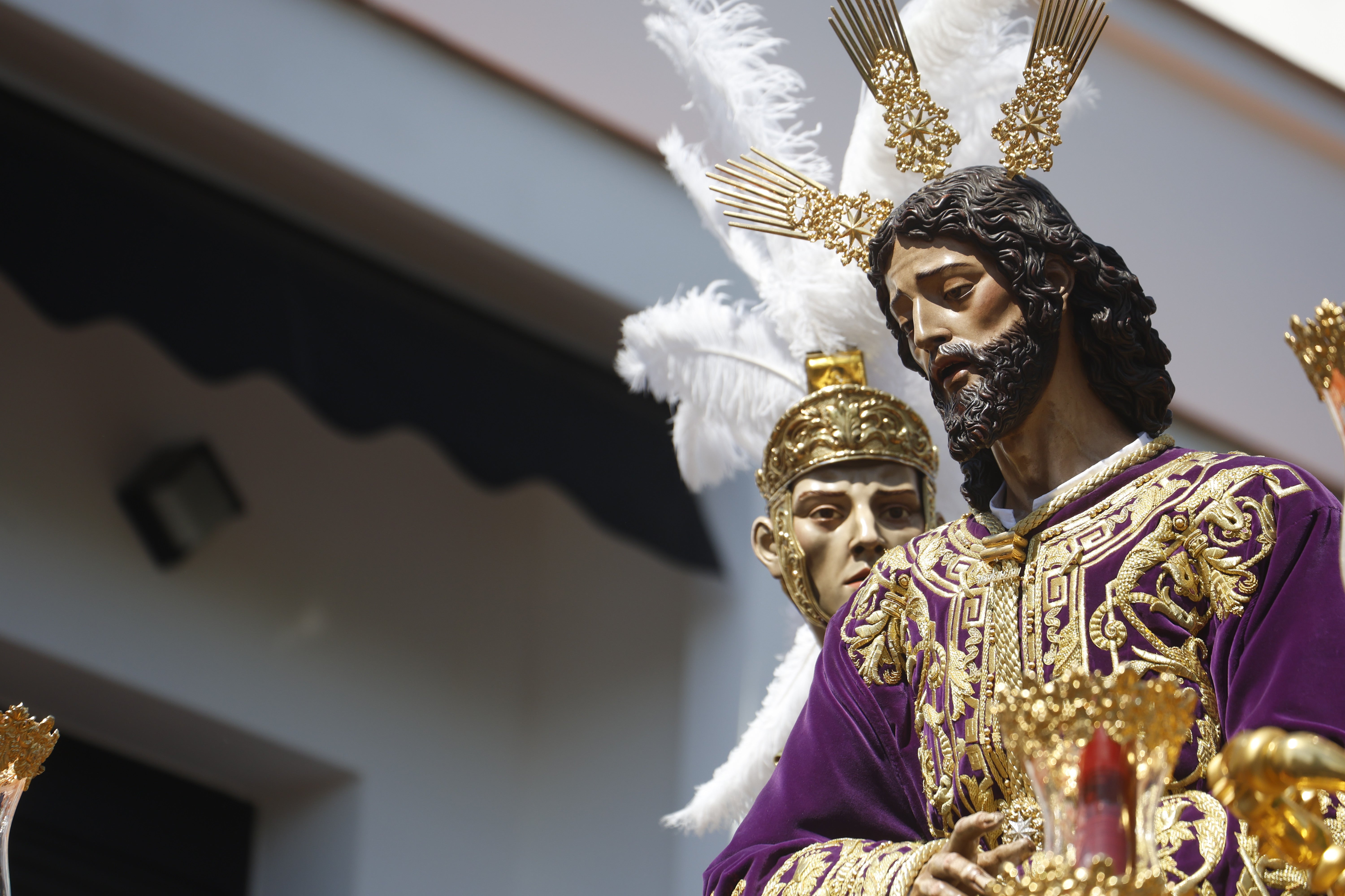 El emocionante paso de la hermandad de la Estrella por el Lunes Santo de Córdoba, en imágenes