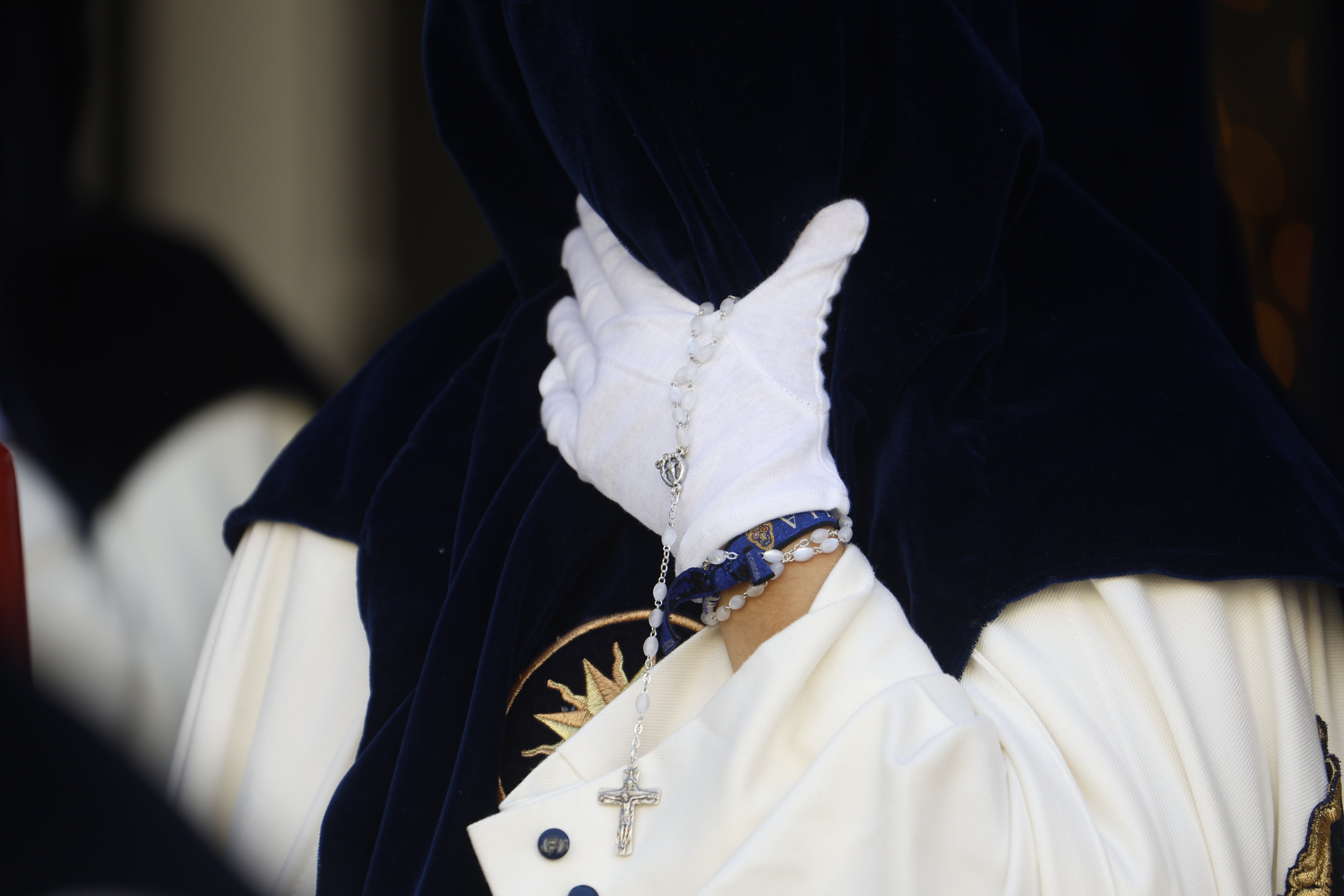 El emocionante paso de la hermandad de la Estrella por el Lunes Santo de Córdoba, en imágenes