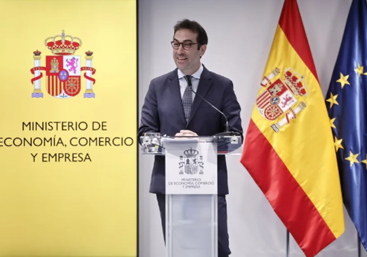 El Gobierno niega que Cuerpo haya ido a Washington a calmar los recelos del viaje de Sánchez a China