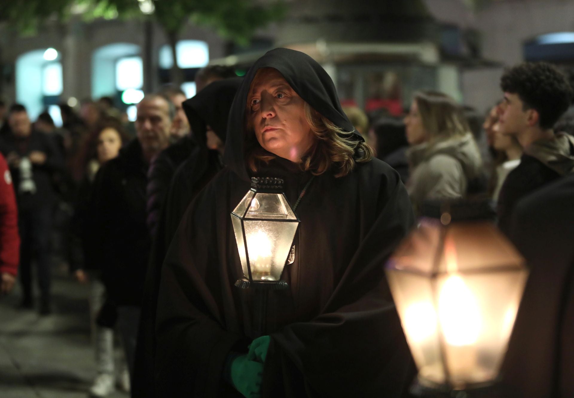 Las imágenes del Cristo de la Misericordia y Soledad de los Pobres por las calles de Toledo