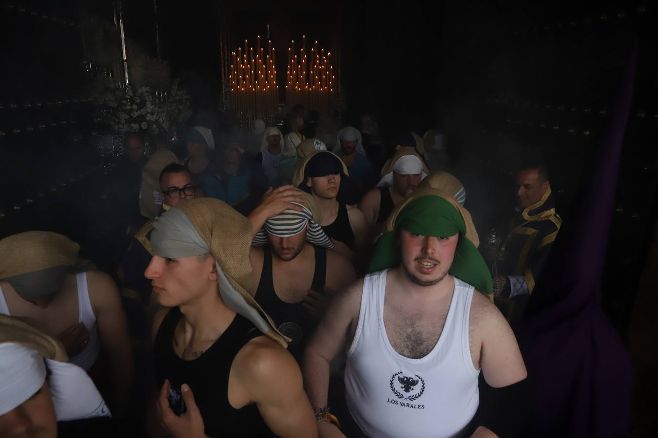 La hermandad del Calvario en el Miércoles Santo de Córdoba, en imágenes