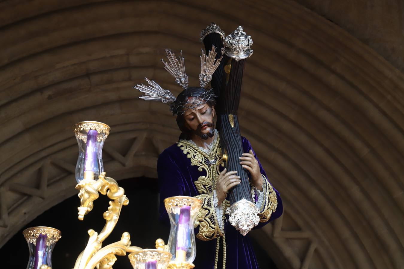 La hermandad del Calvario en el Miércoles Santo de Córdoba, en imágenes