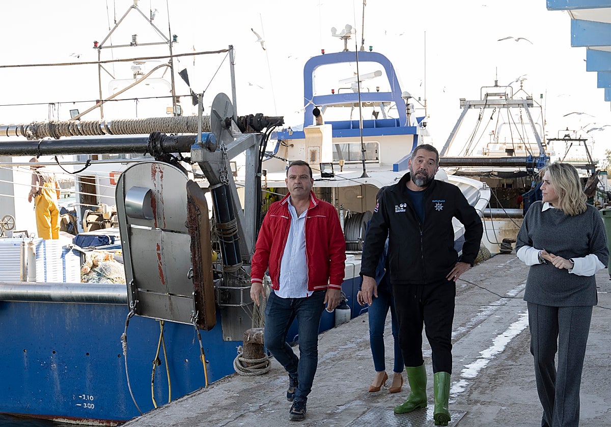 Imagen con las embarcaciones pesqueras de Castellón