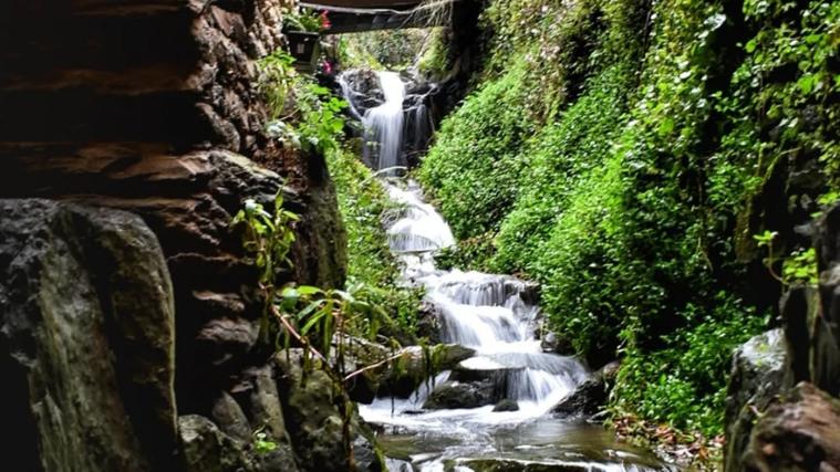 Cascada de Robledillo de Gata