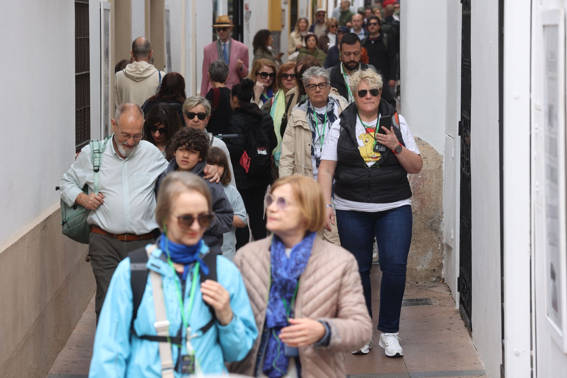 El ambiente del turismo este Jueves Santo en Córdoba, en imágenes