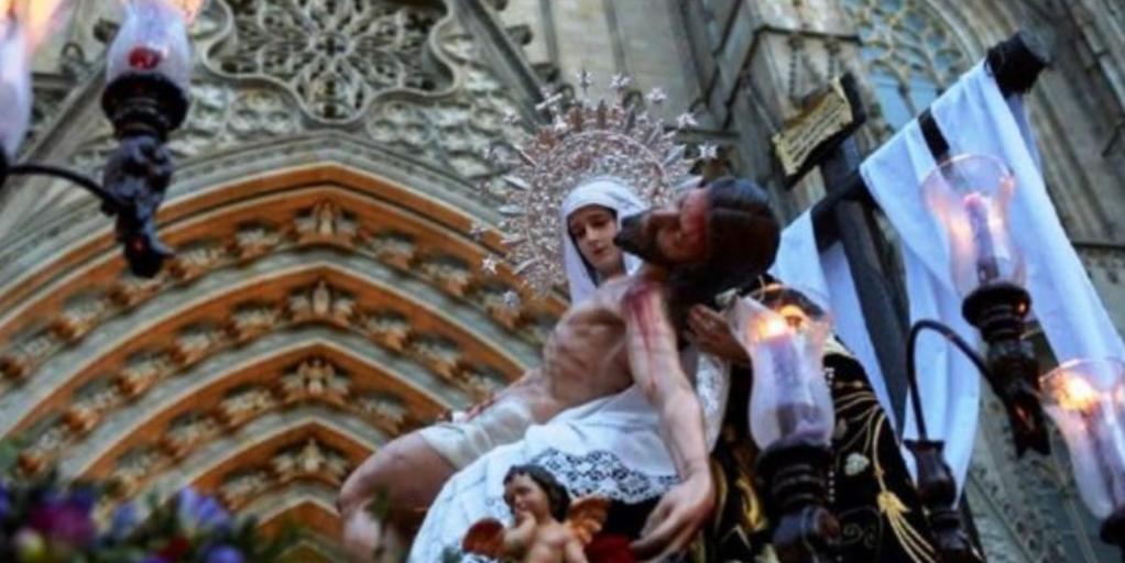 Procesiones hoy, Viernes Santo, en Barcelona: horarios, recorridos, pasos e itinerarios de la Semana Santa