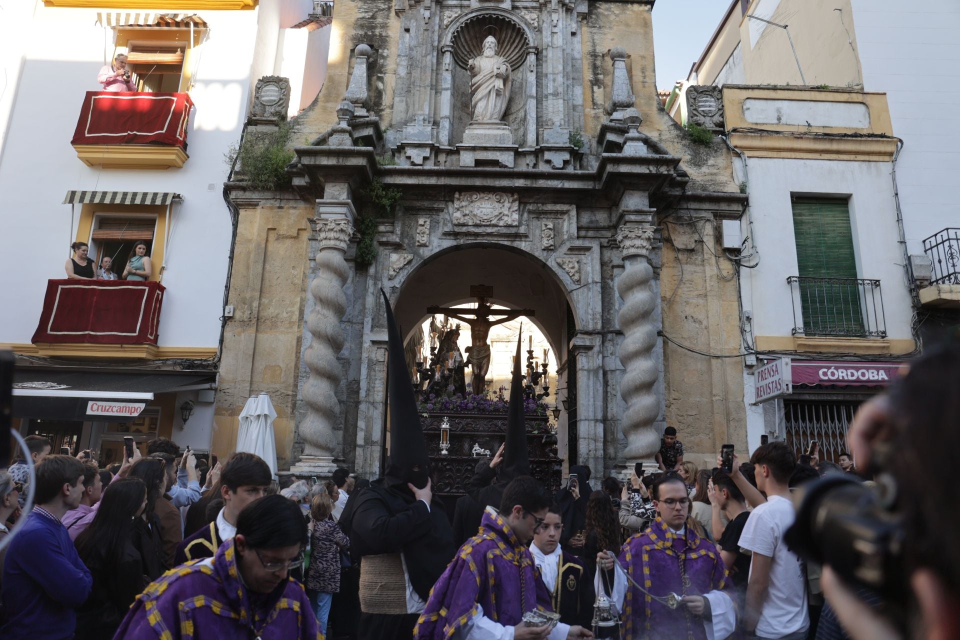Las imágenes de la procesión de la Expiración del Viernes Santo de Córdoba