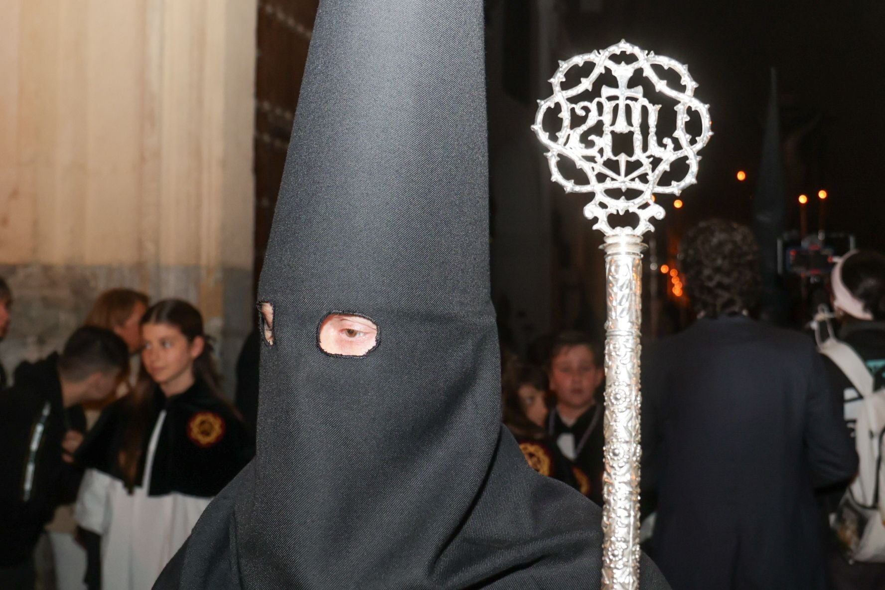 Las imágenes de la Buena Muerte en la Madrugada de la Semana Santa de Córdoba