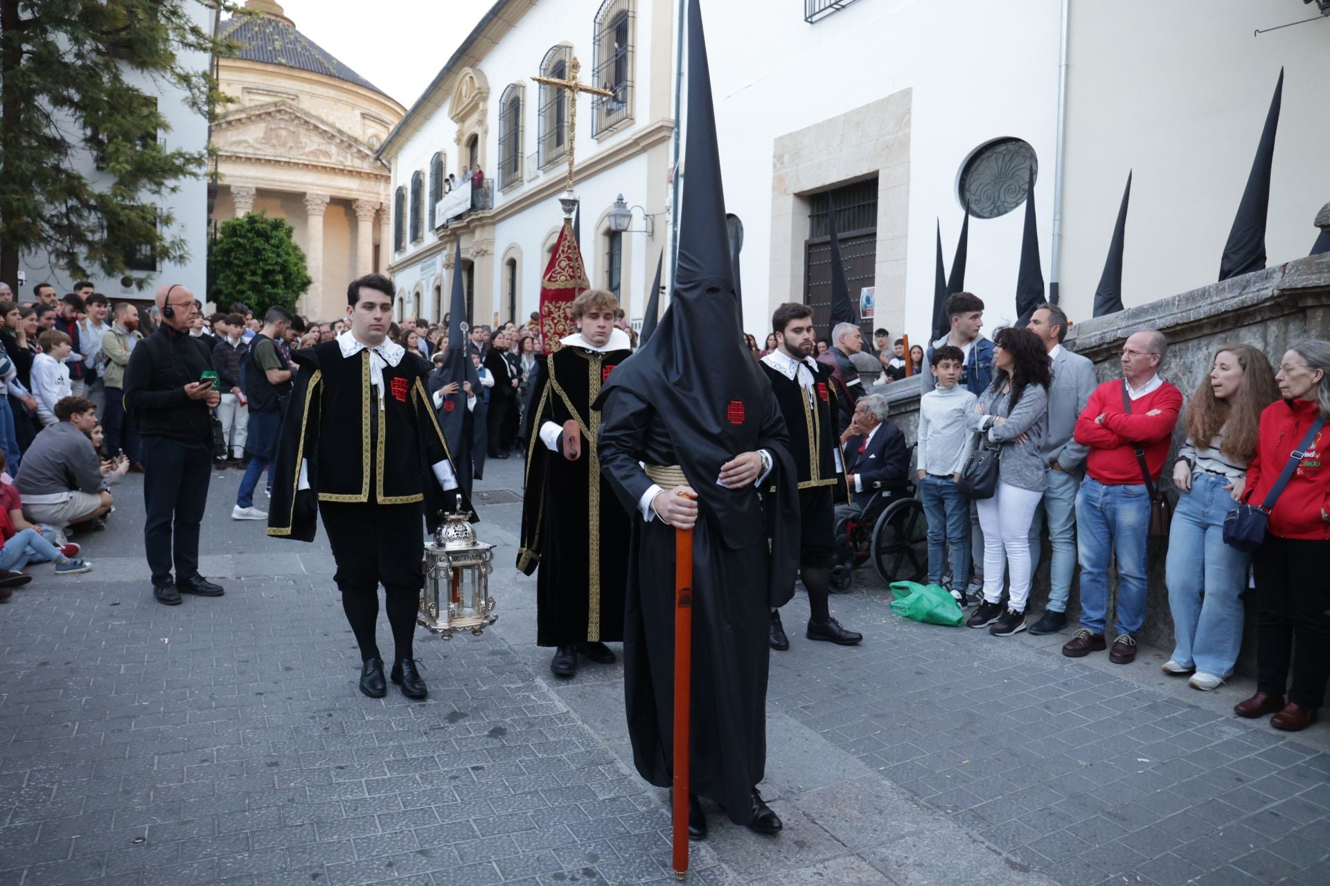 Las imágenes de la procesión del Santo Sepulcro del Viernes Santo de Córdoba