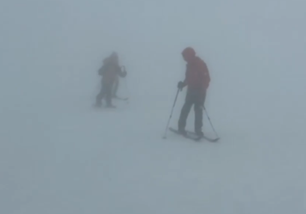 Rescate de dos montañeros en la Sierra de Madrid.