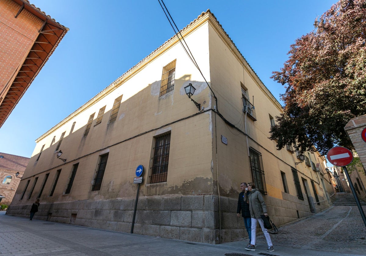 El edificio de San Juan de Dios lleva sin uso desde 2005 cuando la Diputación de Toledo cerró la residencia de mayores