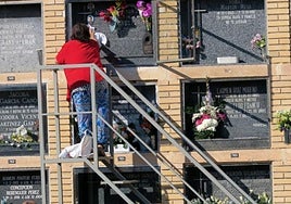 Estafa 1.500 euros a una anciana de 80 años tras venderle un nicho en el cementerio que no era suyo