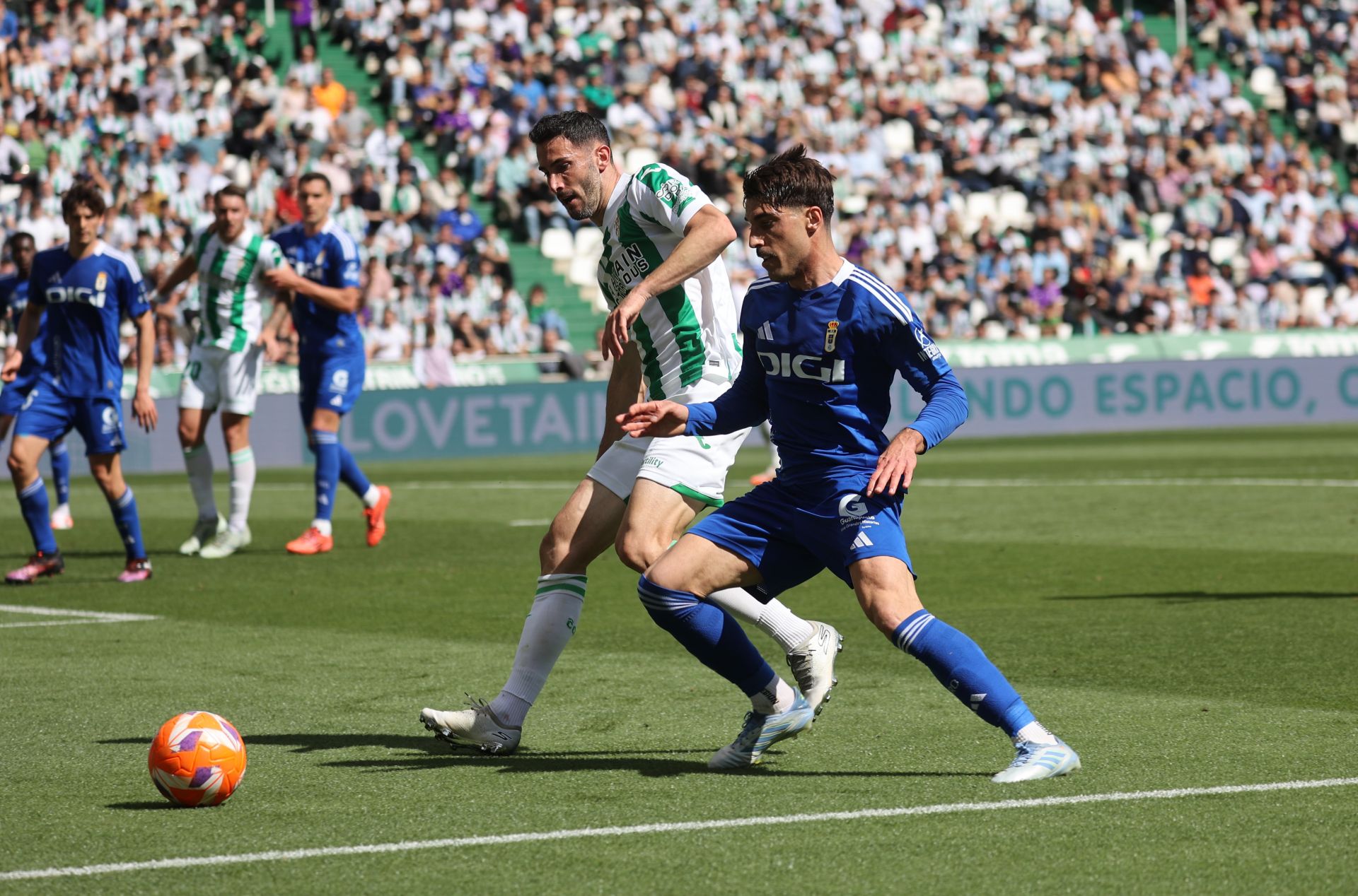 El emocionante empate del Córdoba con el Oviedo, en imágenes