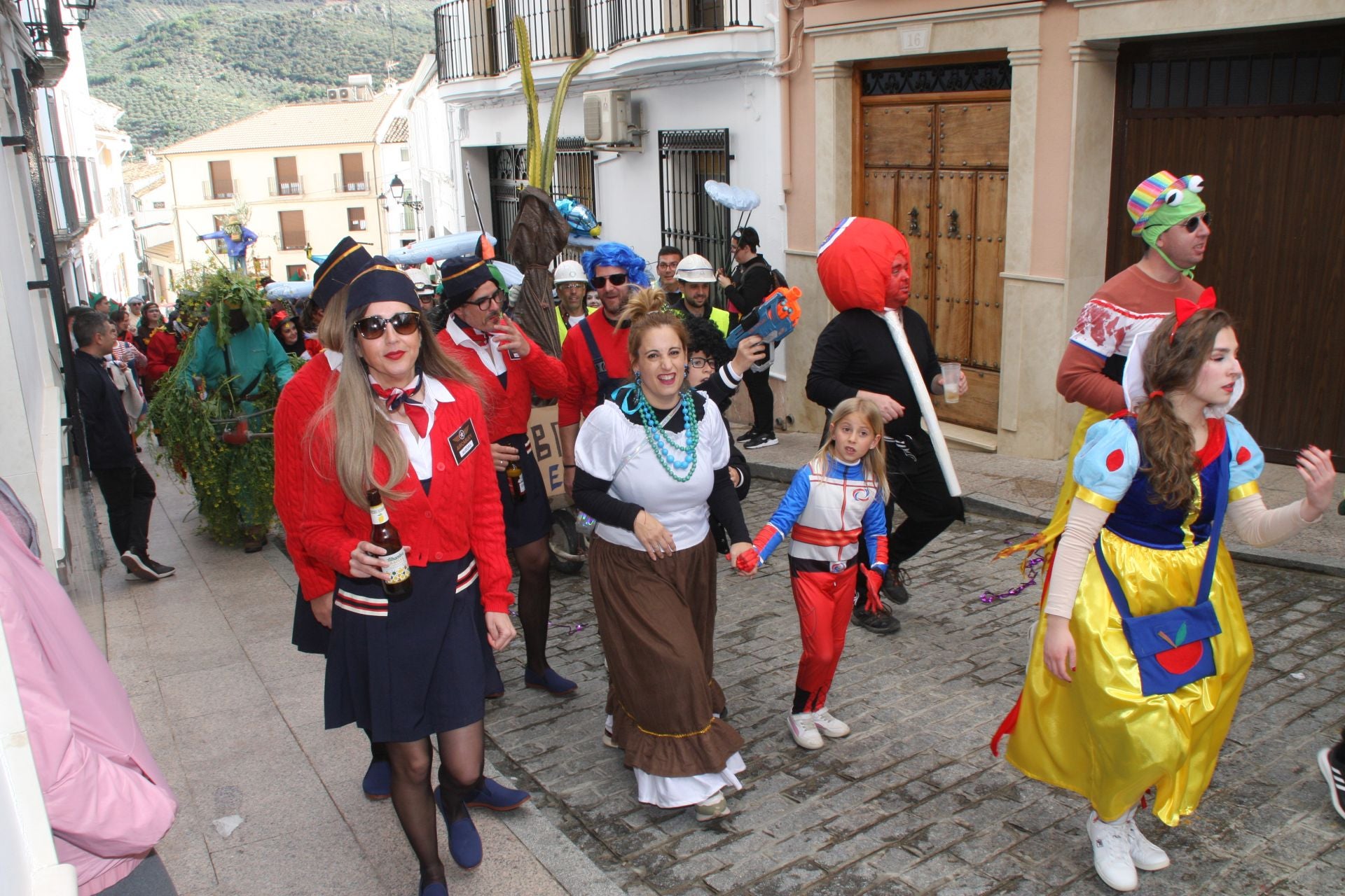 La colorida Pascua de los Moraos de Carcabuey, en imágenes