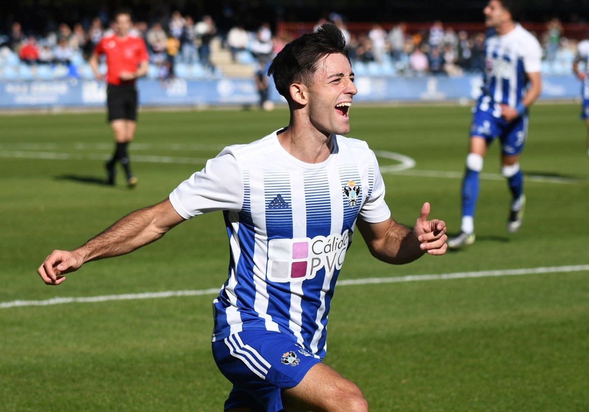 José Cambra marcó el 1-0 desde dentro del área