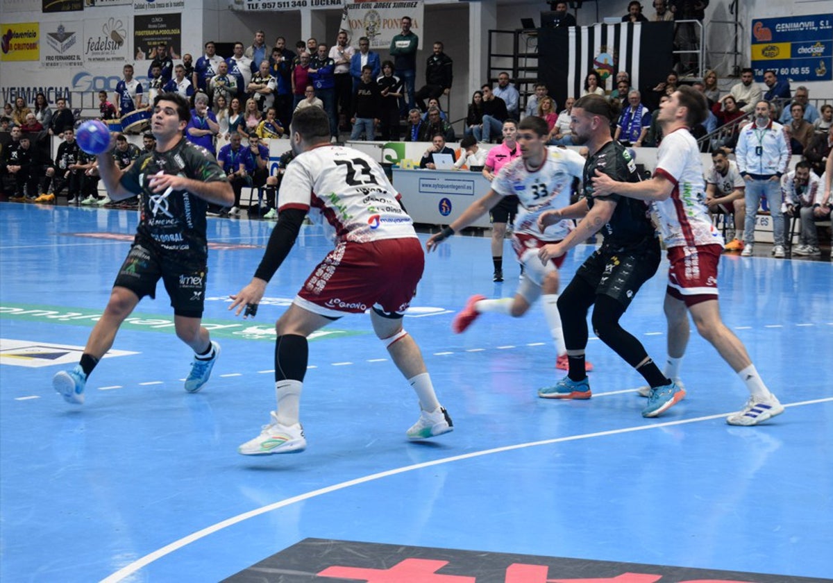 El Ángel Ximénez Puente Genil durante su partido con Logroño