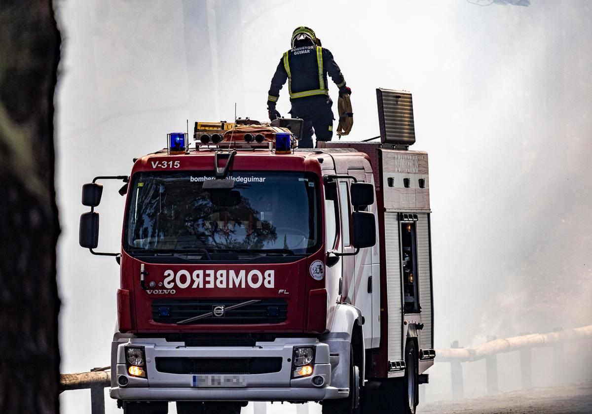 Un camión de bomberos en una imagen de archivo