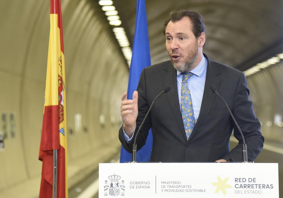 El ministro de Transporte, Oscar Puente