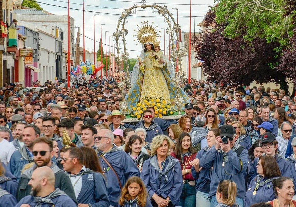 La romería congrega a miles de personas todos los años