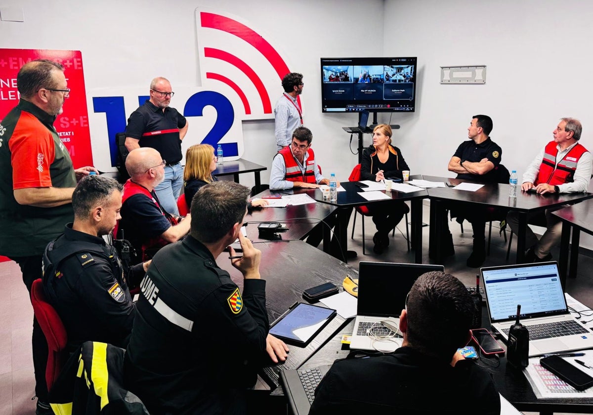 Imagen de la reunión del Cecopi del 30 de octubre, un día después de la catastrófica dana
