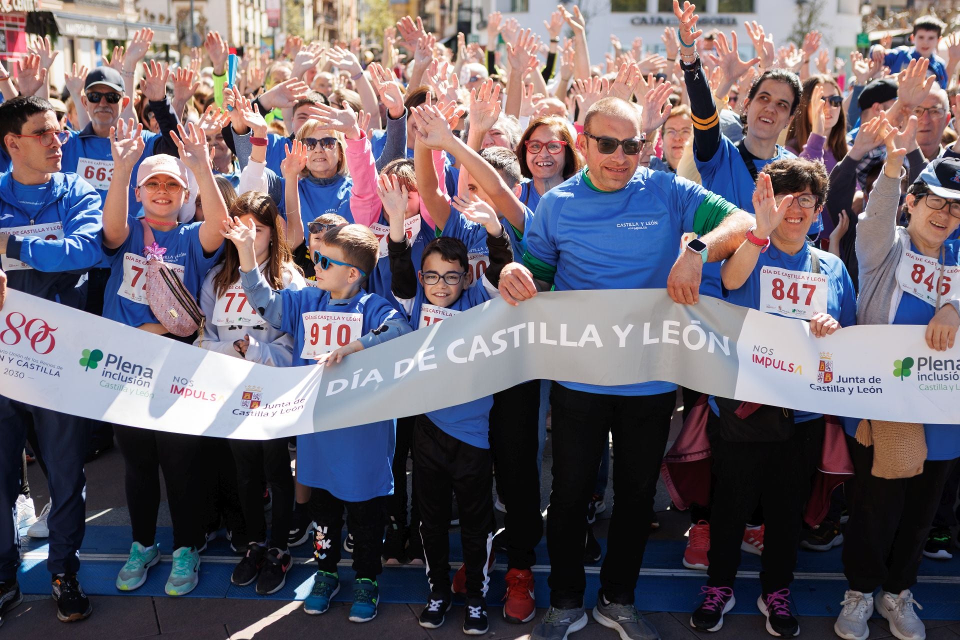 Carrera y marcha inclusivas por el Día de Castilla y León en Soria