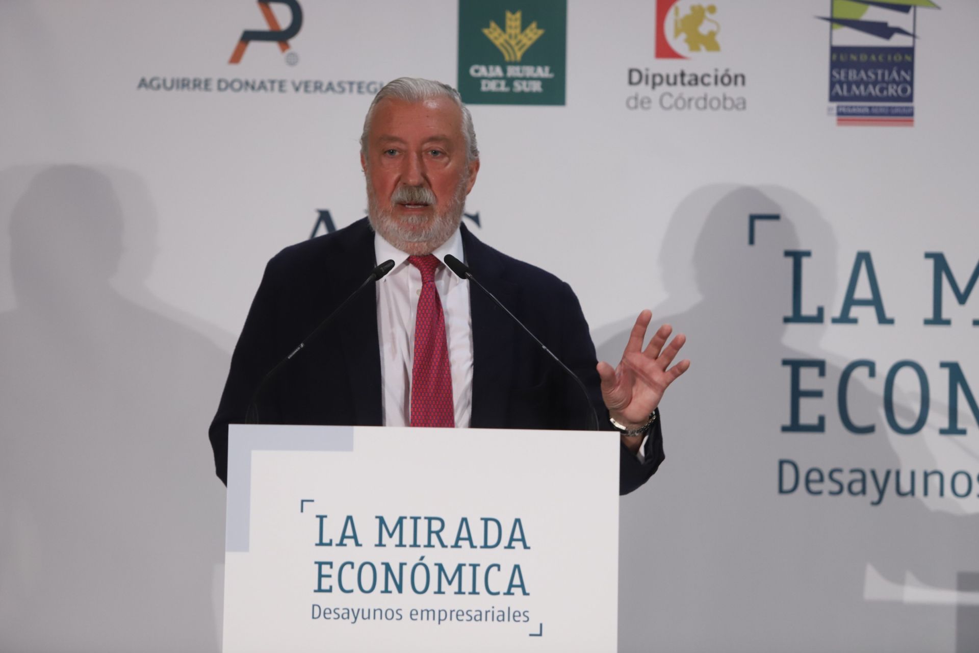 La participación del presidente de Ecoraíl en la Mirada Económica, en imágenes