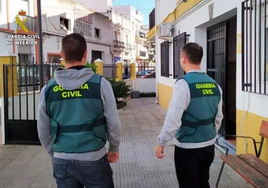 Seis detenidos, uno de ellos la madre, por prostituir a dos menores en Isla Cristina, en Huelva