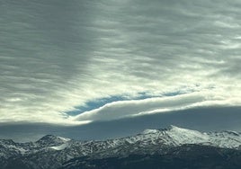 Rescatan a tres montañeros que sufrieron un peligroso accidente en el tercer pico más alto de Sierra Nevada