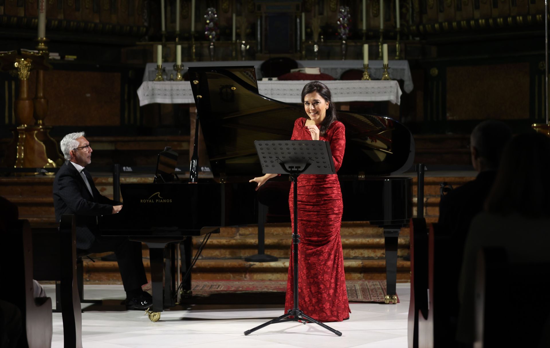 Auxiliadora Toledano y Julio Alexis Muñoz abren el Festival Primavera de Córdoba, en imágenes
