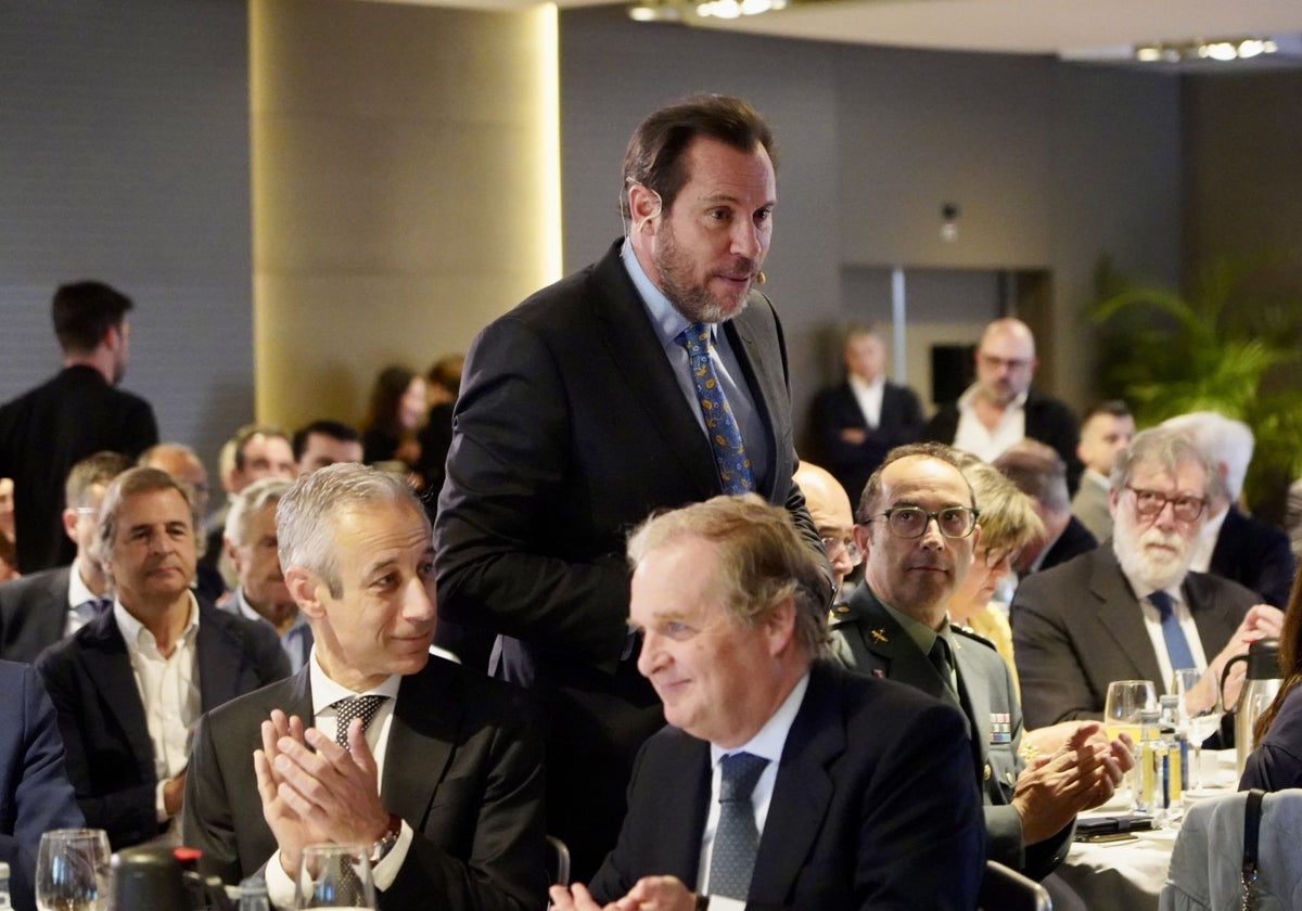 El ministro de Transportes y Movilidad Sostenible, Óscar Puente, en el foro sobre infraestructuras en Valladolid