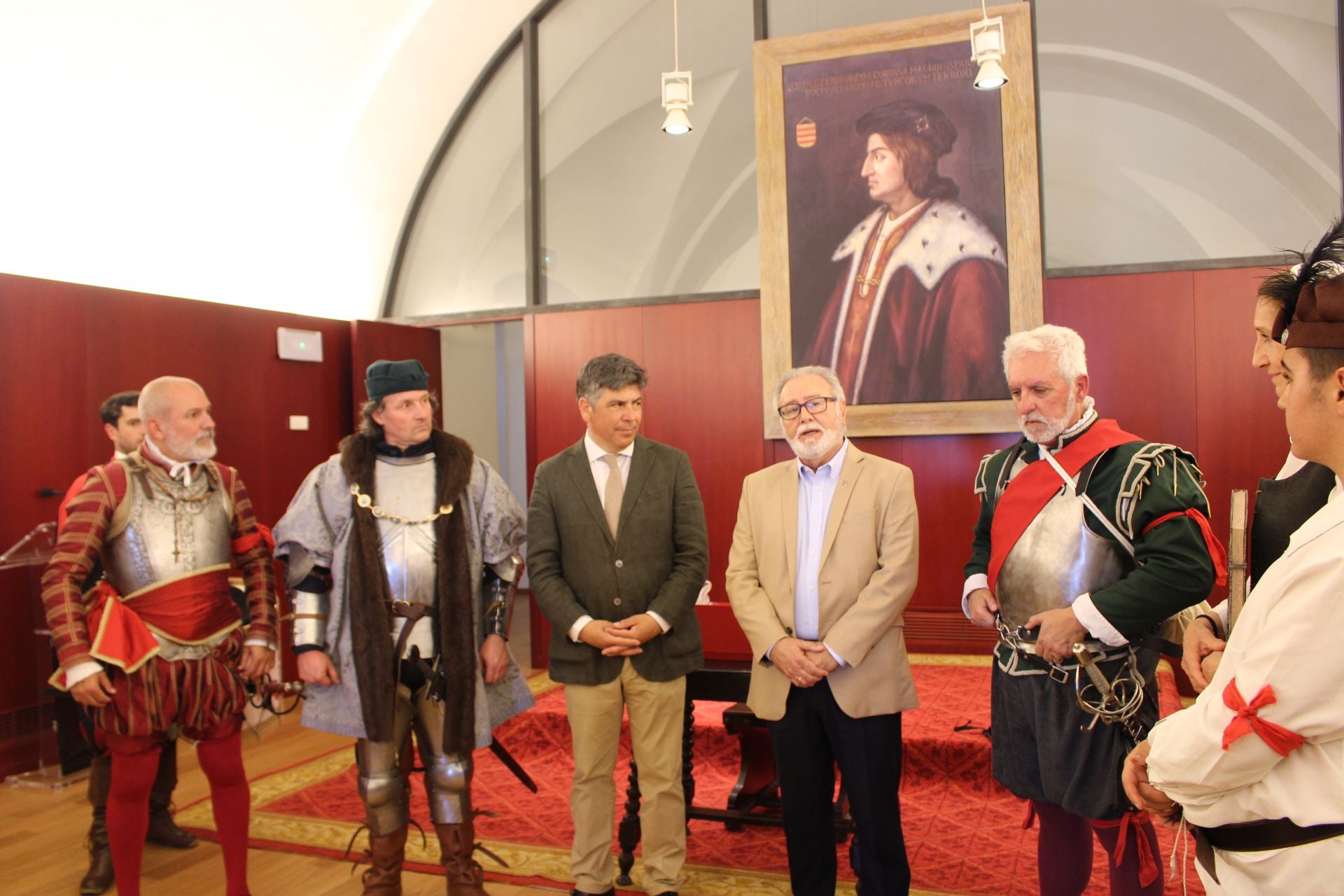 El espectacular desfile del Tercio de Olivares por las calles de Montilla, en imágenes