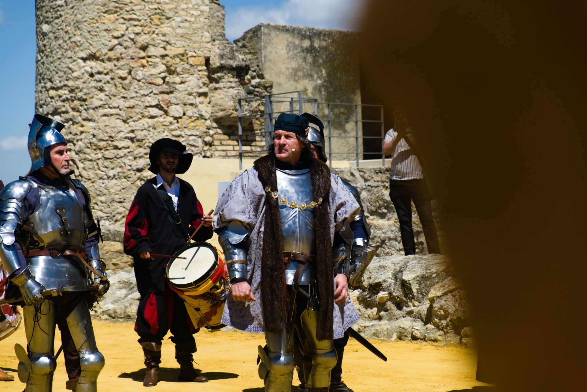El espectacular desfile del Tercio de Olivares por las calles de Montilla, en imágenes