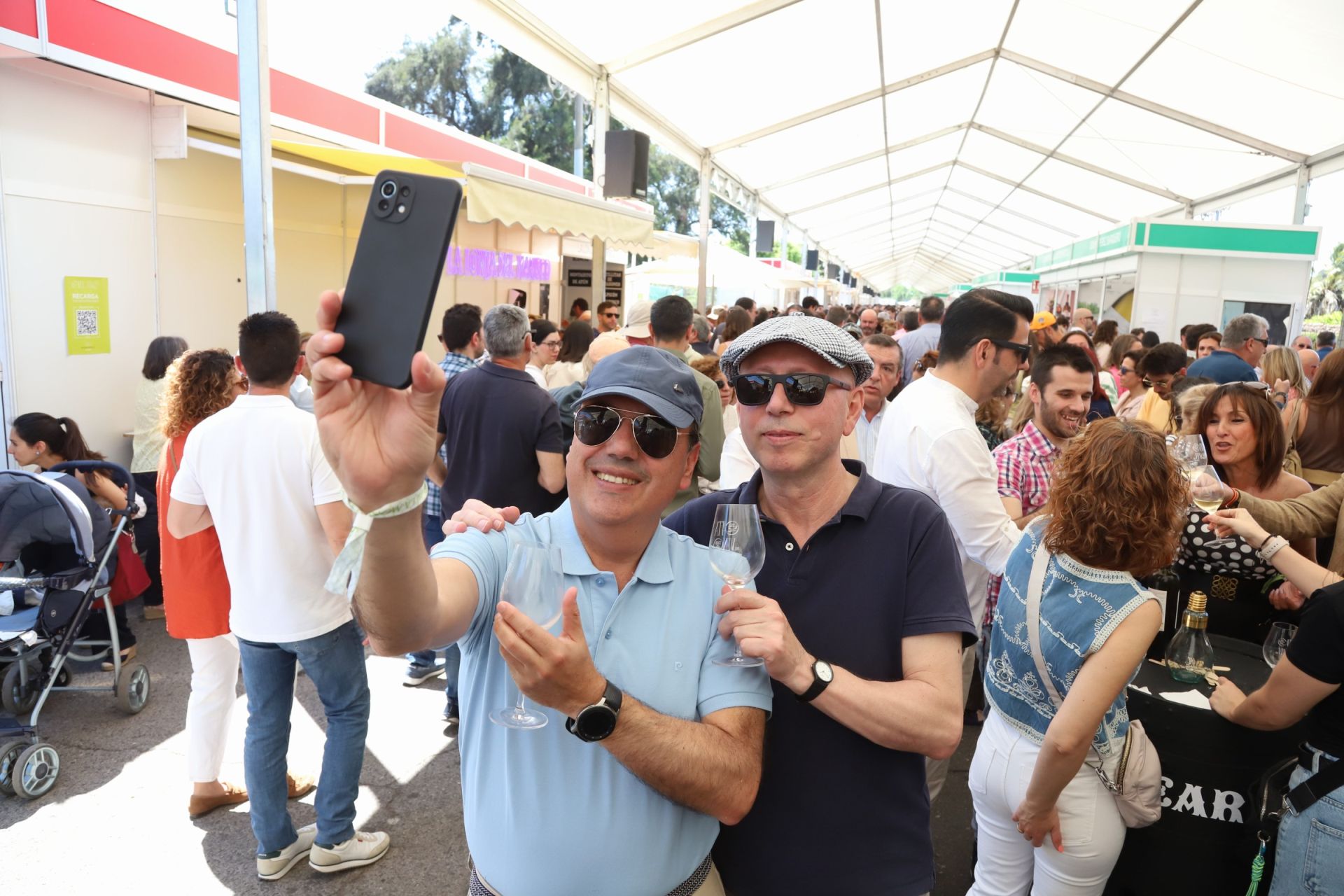 La Cata del Vino también se llena en su nueva ubicación, en imágenes